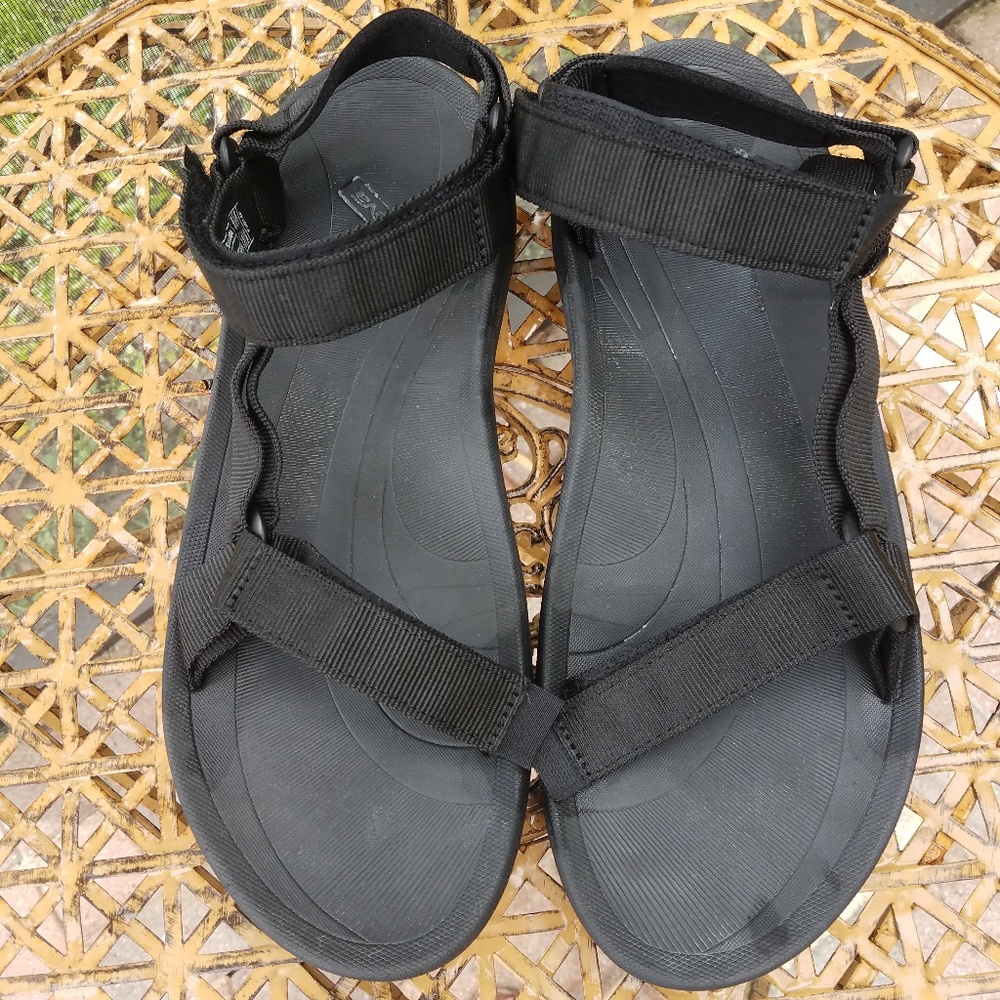 Teva Men's Black Adjustable Strap Sandals Size 14